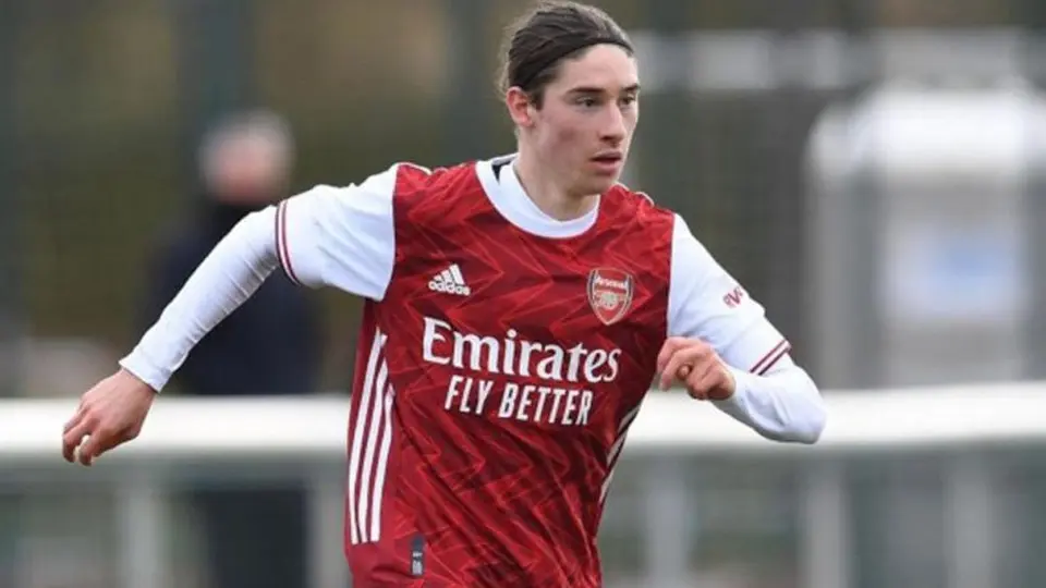 Video: Marcelo Flores firmó golazo en victoria del Arsenal Sub 18 sobre el Chelsea