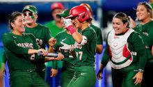 Presidente de la Federación de Softbol: 'Las que tiraron el uniforme no volverán a portar la camiseta'