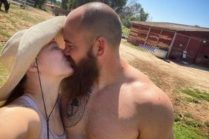 Ronda Rousey reveló que tiene cuatro meses de embarazo