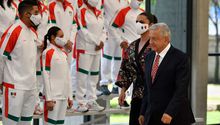 AMLO: Abanderó a delegación mexicana que participará en Juegos Olímpicos de Tokio 2020