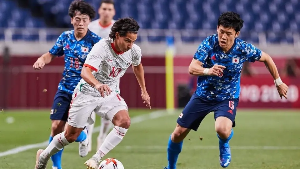 Take Kubo: 'A Diego Lainez le tengo mucho respeto'
