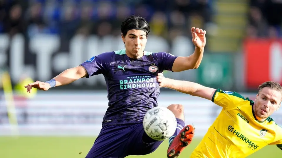 Erick Gutiérrez, titular en Liga tras casi un año en nueva goleada del PSV