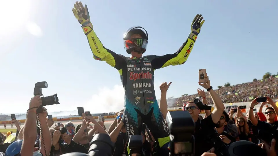 Valentino Rossi: La leyenda italiana se despide del motociclismo tras 26 temporadas
