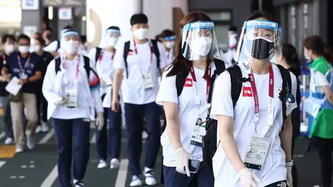 Tokio 2020: Investigan 21 contactos cercanos a primeros positivos en Villa Olímpica
