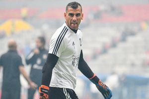 Nahuel Guzmán reveló el 'oso' que tuvo cuando se encontró a Julieta Venegas