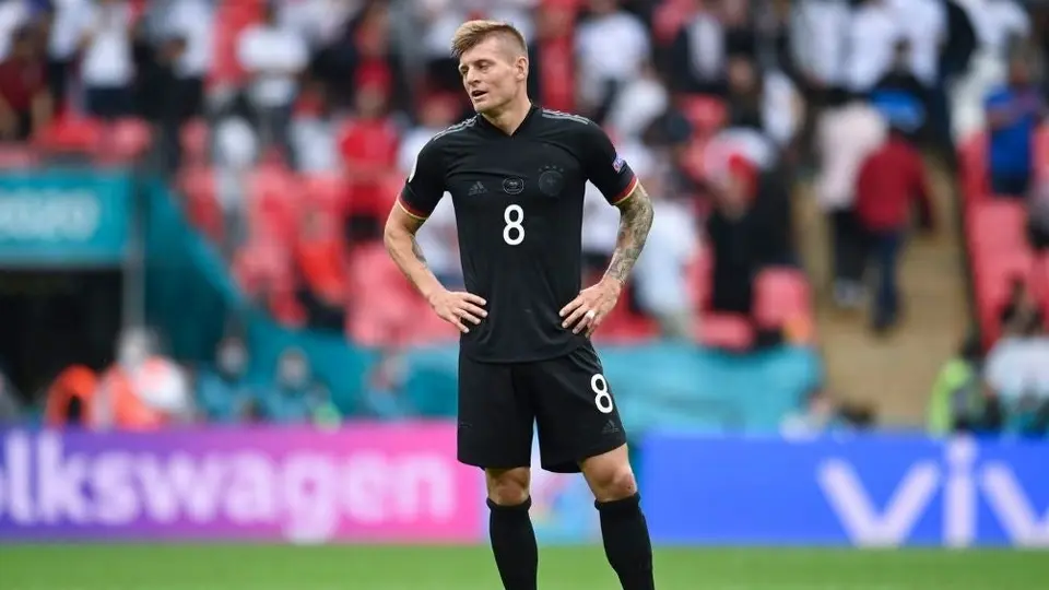 Matthäus ironizó sobre juego de Toni Kroos: 'sus pases son como su peinado, bonitos y correctos'