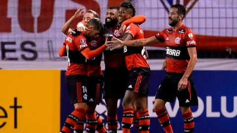 Flamengo escribirá en mandarín los nombres de jugadores para promoverse en China
