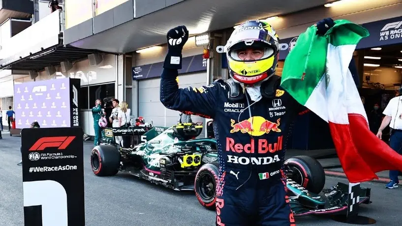 Checo Pérez fue nombrado embajador de destinos turísticos de México