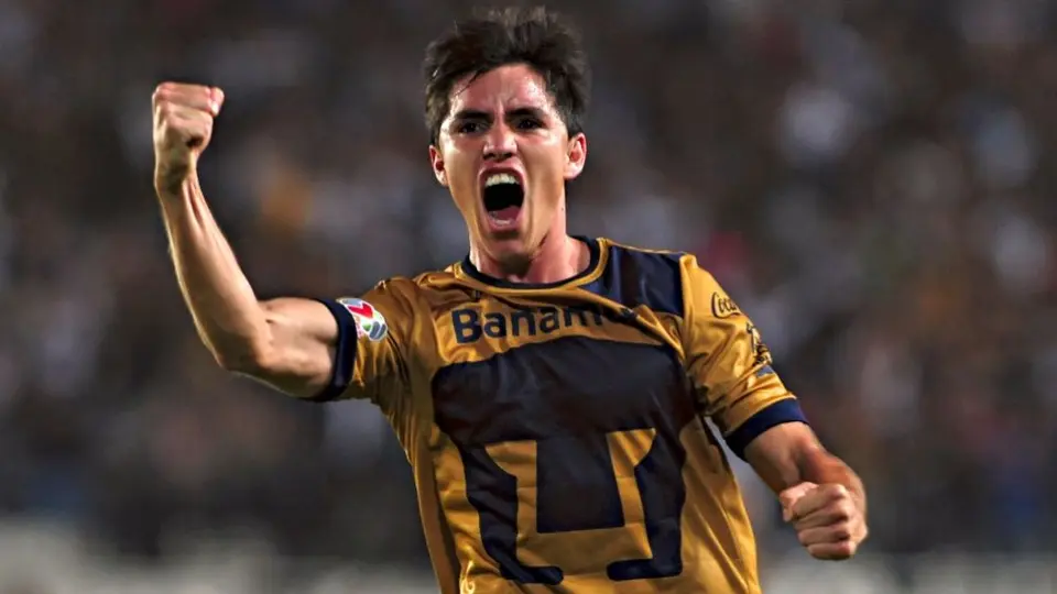Chispa Velarde: ‘No debemos ver el tema económico, Pumas tiene otra ideología’