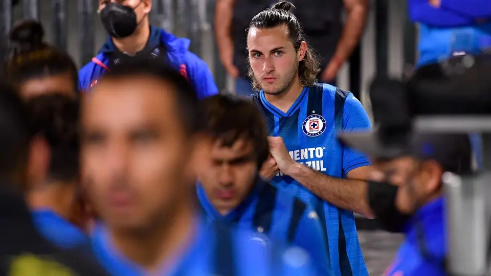 Santiago Giménez sobre el torneo de Cruz Azul: 'Fue un fracaso, dábamos para más'