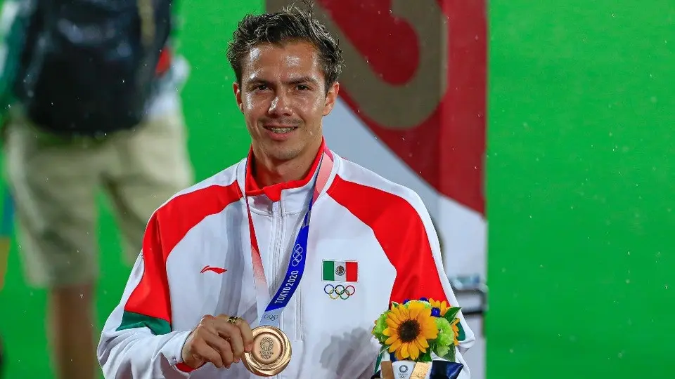 Córdova, destacado por FIFA como uno de los mejores cinco jugadores en Tokio 2020