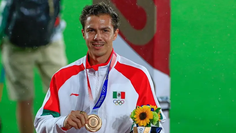 Córdova, destacado por FIFA como uno de los mejores cinco jugadores en Tokio 2020