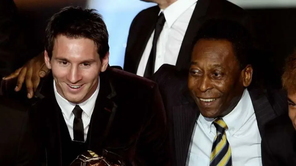 Pelé felicitó a Messi: 'Sigue haciendo sonreír al mundo del futbol'