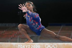 Tokio 2020: Simone Biles tuvo amargo debut en Juegos Olímpicos