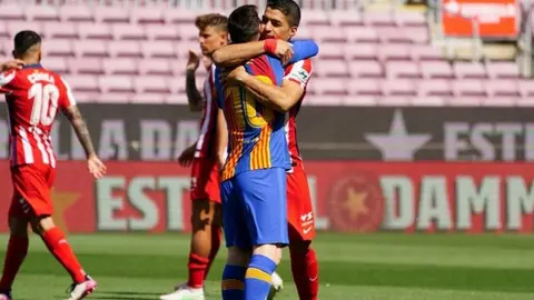 Messi realizó viaje familiar a Madrid para almorzar con Luis Suárez
