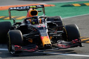 Checo Pérez perdió el podio por sanción en el Gran Premio de Italia