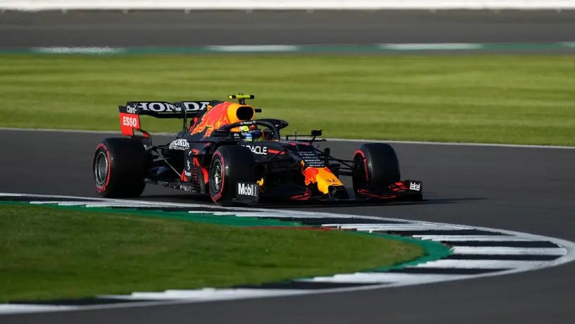 Checo Pérez: 'El cuarto puesto sería mejor, pero podemos mejorar en la prueba sprint'