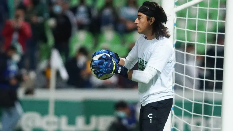 Agustín Marchesín pide a Carlos Acevedo debutar sin su famosa melena con el Tri