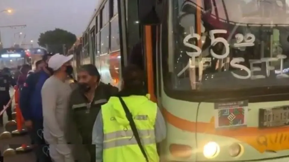 Metro CDMX: Autobuses de RTP brindarán servicio a usuarios afectados por accidente en Línea 12