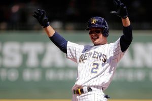 Luis Urías: Impulsados por el mexicano, los Brewers buscarán trascender en los Playoffs