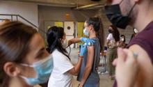 Vacuna Covid-19: Abren registro para mayores de 18 años