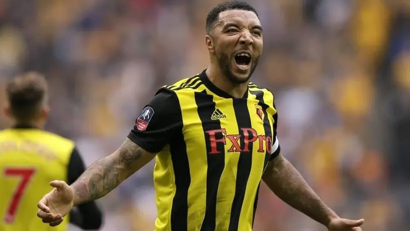 Troy Deeney: 'Si viera a Cristiano Ronaldo comiendo mier.. de caballo, yo también comería'