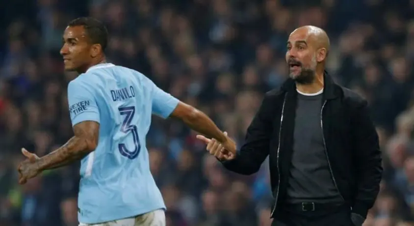 Danilo: 'Creo que Guardiola pone a su esposa en el sofá de la casa como si de una jugadora se tratara'