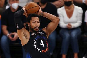 Playoffs NBA: Rose y Randle guían a los Knicks a la victoria sobre los Hawks