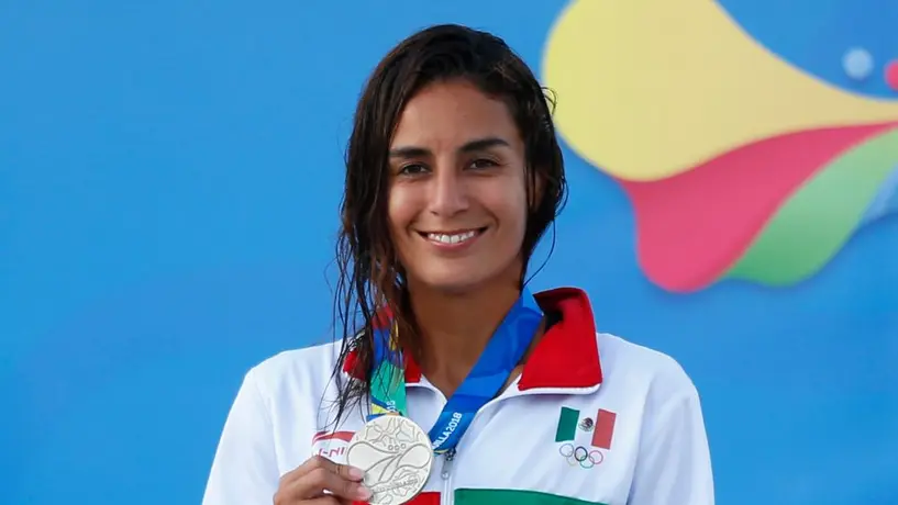 Paola Espinosa: Representante de la nadadora pide que sea electa para Juegos Olímpicos