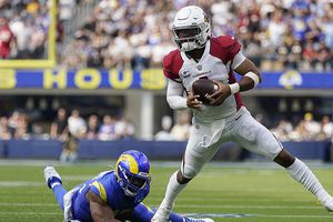 NFL: Cardinals venció a Rams y mantiene el invicto