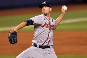 MLB: Atlanta evitó barrida y venció a Miami