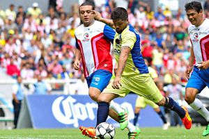 América: Reinaldo Navia, el exdelantero que se convirtió en 'El Crack' de las tortas