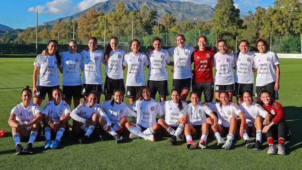 Selección Mexicana Femenil: Kenti Robles lidera convocatoria para duelos vs Canadá