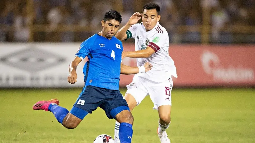 José Ramón Fernández: 'Quiero llorar cuando veo un juego como el de El Salvador vs México'
