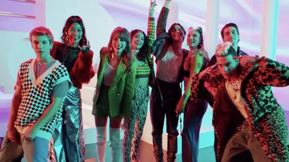 Rebelde: Nuevo video musical sirvió para confirmar la fecha de estreno de la serie