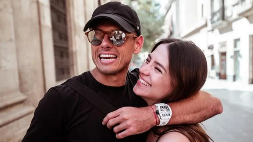 Sarah Kohan soltó indirecta por 'ausencia' de Chicharito con sus hijos