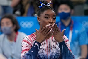 Tokio 2020: Simone Biles consiguió bronce en barra de equilibrio en su regreso a la justa