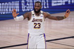 LeBron James, el atleta más atacado en redes sociales