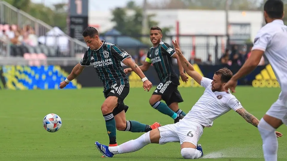 Chicharito Hernández: El delantero marcó doblete en el juego ante el Inter Miami