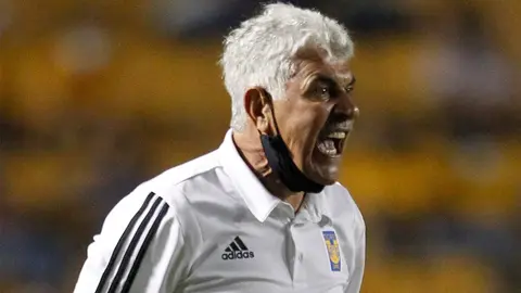 Ferretti arremetió contra decisiones arbitrales: 'El árbitro inclinó la balanza a favor de América'
