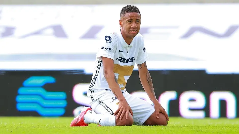 Pumas: Gabriel Torres, fuera de Universidad por bajo rendimiento
