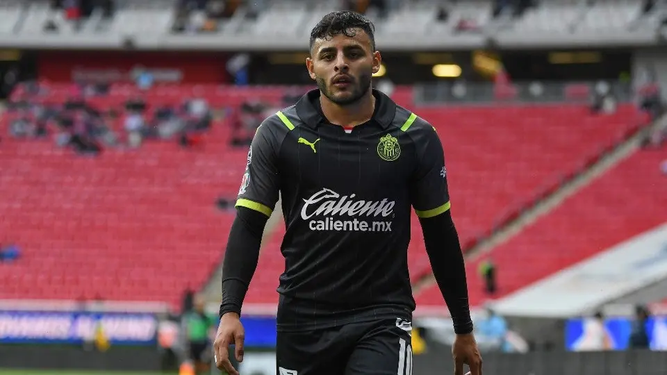 Chivas: Brizuela y Vega, contemplados para enfrentar a Toluca