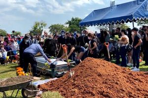 Octavio Ocaña fue sepultado este lunes en Villahermosa, Tabasco