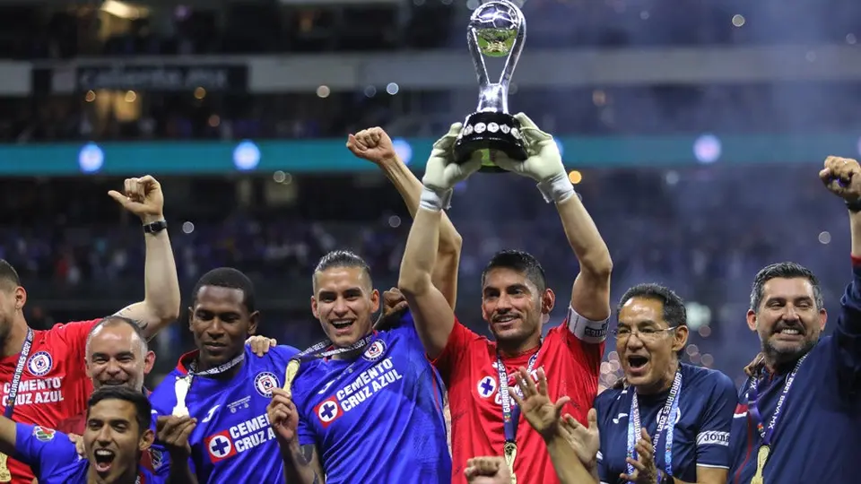 Cruz Azul domina en el '11' ideal de la Estrella RÉCORD