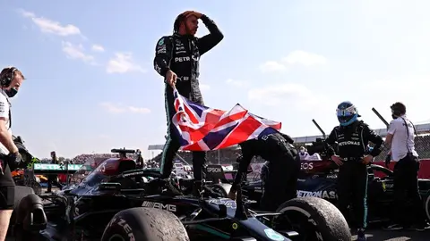 Hamilton: 'Este año  Verstappen ha sido muy agresivo, yo he tenido que ceder'