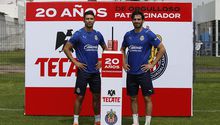 Chivas: Tecate renovó su patrocinio con Chivas y lo celebró con lata conmemorativa