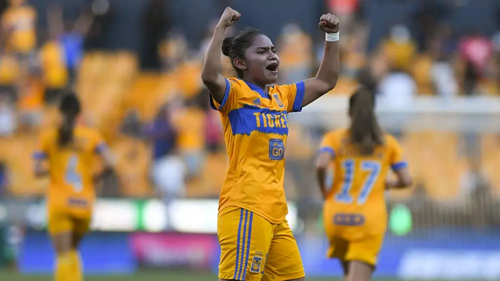 Belén Cruz festeja con gol con Tigres | IMAGO7