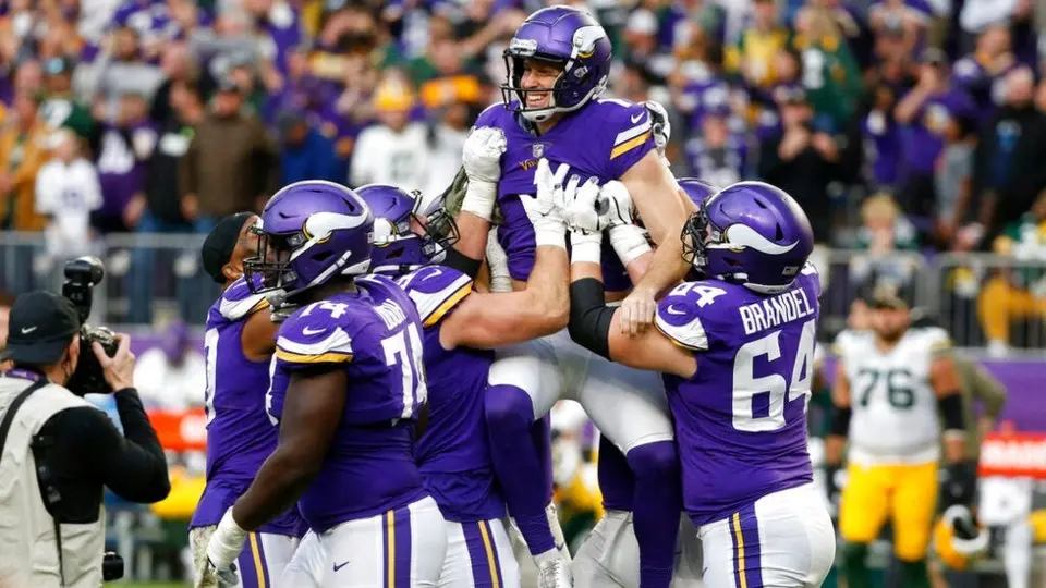 NFL: Vikings definen con gol de campo ante Rodgers y Packers
