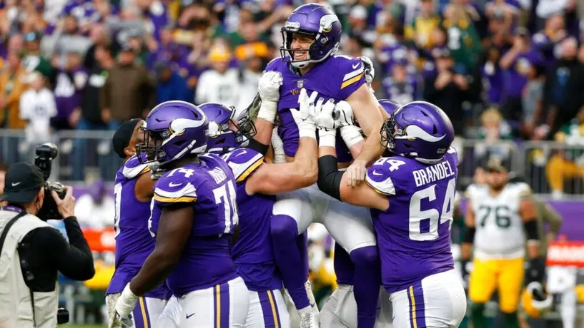 NFL: Vikings definen con gol de campo ante Rodgers y Packers
