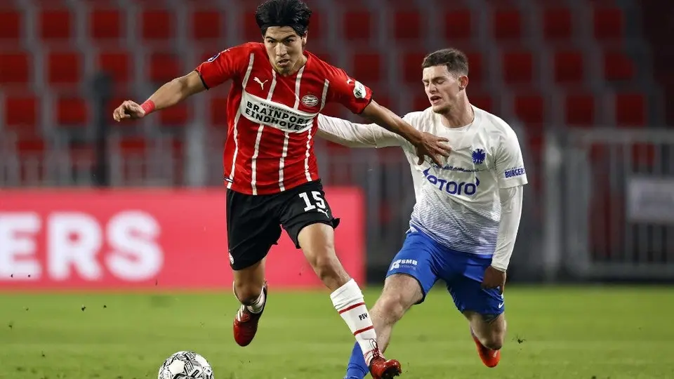 Erick Gutiérrez: Titular en la victoria del PSV contra Vitesse; 'duermen' en el liderato